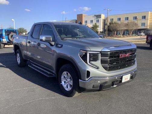 2025 GMC Sierra 1500 Pro