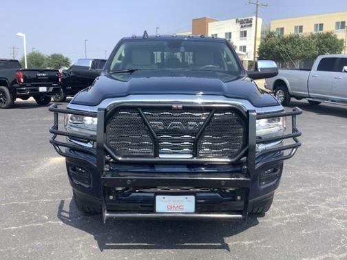 2022 RAM 2500 Limited Mega Cab 4x4 6'4' Box