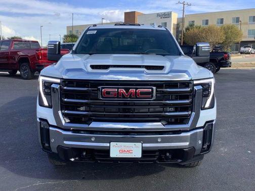 2026 GMC Sierra 3500 SLT