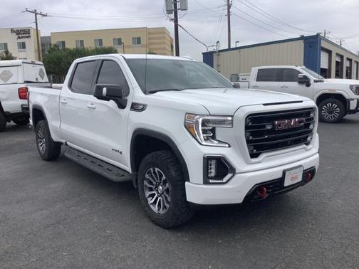 2022 GMC Sierra 1500 AT4
