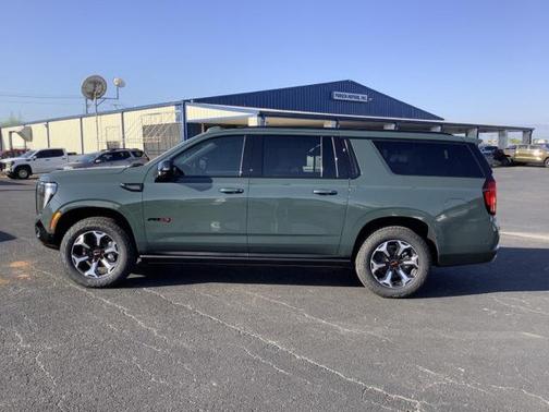 2025 GMC Yukon XL 4WD AT4 Ultimate