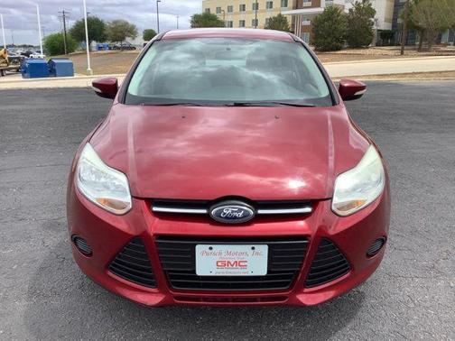 Ruby Red Metallic 2013 Ford Focus SE