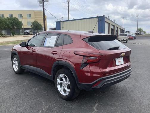 2024 Chevrolet Trax LS