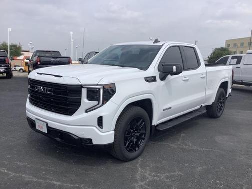 2025 GMC Sierra 1500 Elevation