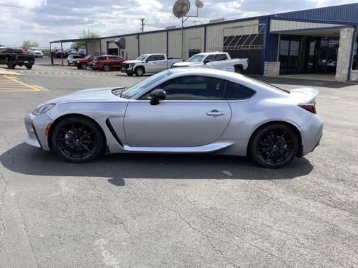 2024 Toyota GR86 Premium