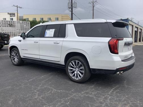 2021 GMC Yukon XL Denali