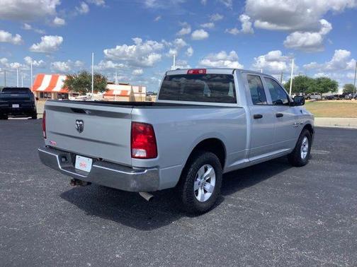 Bright Silver Metallic Clearcoat 2018 RAM 1500 Tradesman