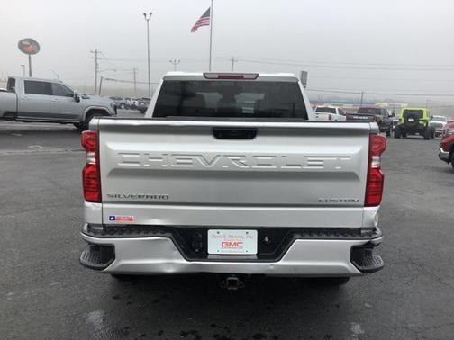 2022 Chevrolet Silverado 1500 Custom
