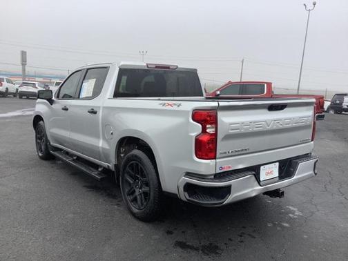 2022 Chevrolet Silverado 1500 Custom