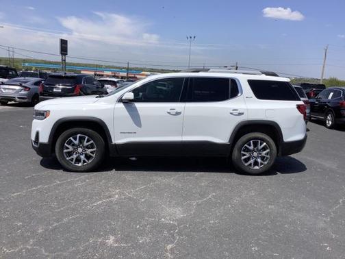 2023 GMC Acadia FWD SLT