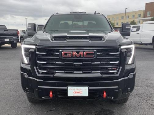 2025 GMC Sierra 2500 AT4