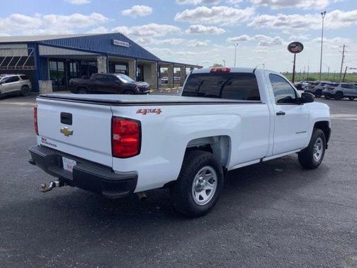 Summit White 2018 Chevrolet Silverado 1500 WT