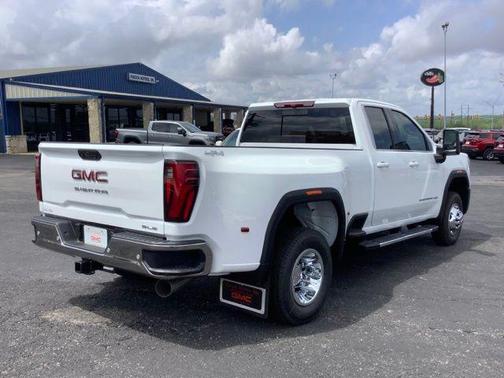 Summit White 2026 GMC Sierra 3500 SLE