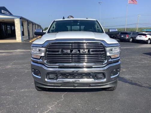 2022 RAM 2500 Laramie Crew Cab 4x4 6'4' Box