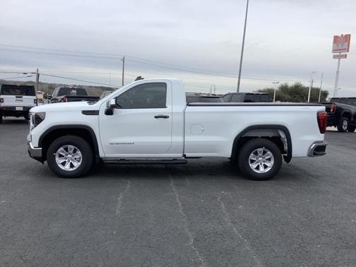 2025 GMC Sierra 1500 Pro