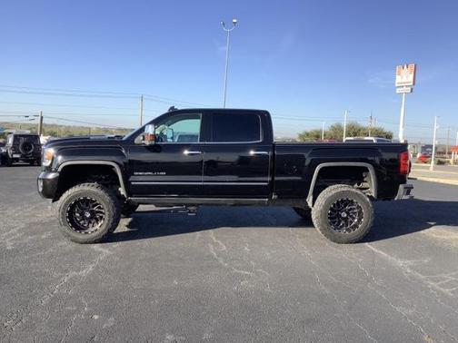 2019 GMC Sierra 2500 Denali