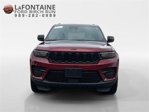 2024 Jeep Grand Cherokee LAREDO