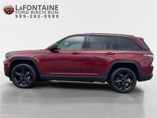 2024 Jeep Grand Cherokee LAREDO