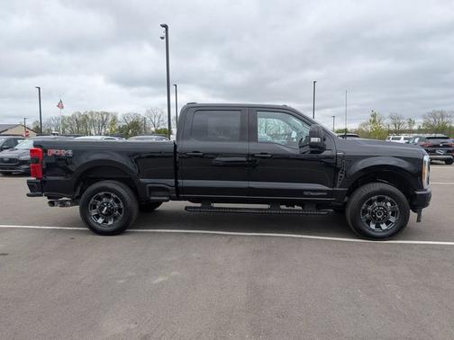 AGATE BLACK 2023 Ford F-250 LARIAT