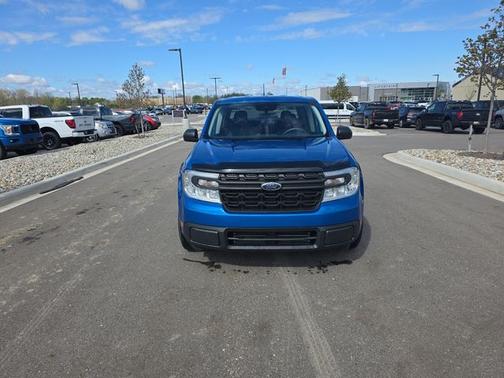 VELOCITY BLUE METALLIC 2022 Ford Maverick XL