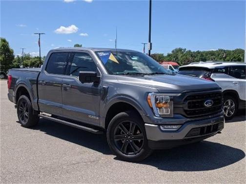 Photo 1 of 42 of 2021 Ford F-150 XLT