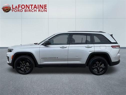 2024 Jeep Grand Cherokee LAREDO