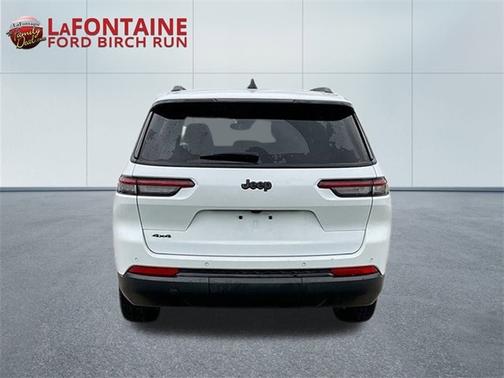 2024 Jeep Grand Cherokee LAREDO