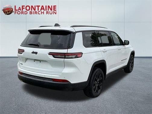 2024 Jeep Grand Cherokee LAREDO