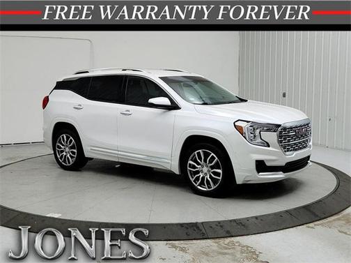 2023 GMC Terrain Denali