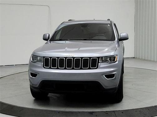 2020 Jeep Grand Cherokee Laredo E