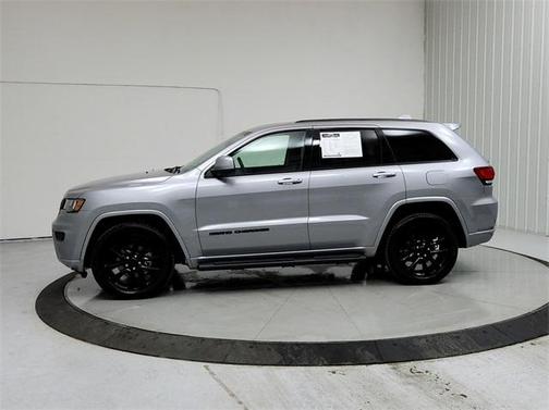 2019 Jeep Grand Cherokee Altitude