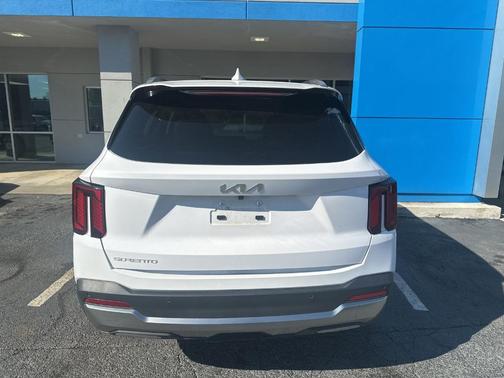 Glacial White Pearl 2025 Kia Sorento SX