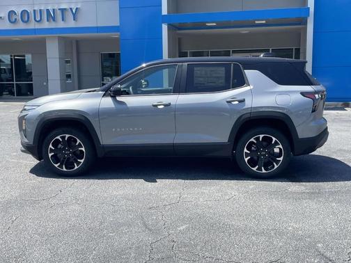 Sterling Gray Metallic 2026 Chevrolet Equinox LT
