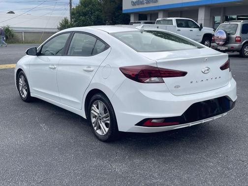 Quartz White Pearl 2020 Hyundai ELANTRA SEL