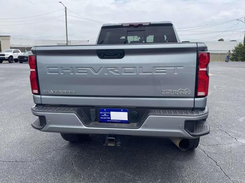 Sterling Gray Metallic 2024 Chevrolet Silverado 2500 High Country
