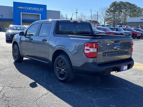 2022 Ford Maverick XL