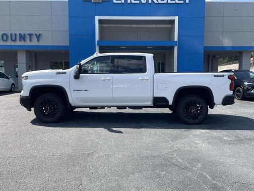 2025 Chevrolet Silverado 2500 LTZ