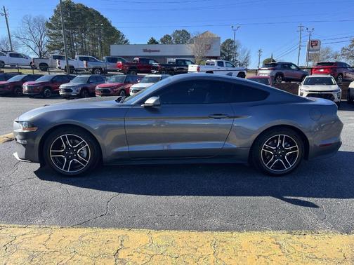 2023 Ford Mustang EcoBoost