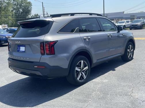 2022 Kia Sorento S