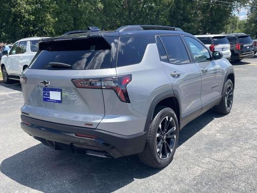 Sterling Gray Metallic 2026 Chevrolet Equinox RS