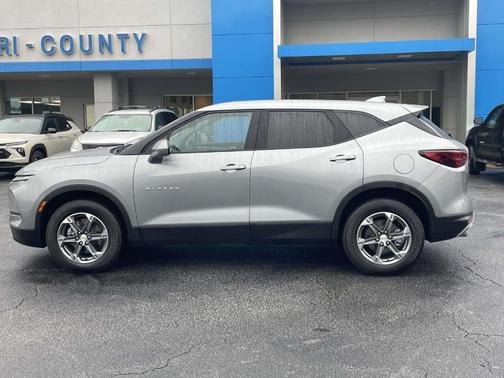 2025 Chevrolet Blazer LT