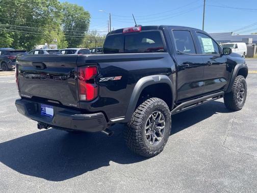Black 2026 Chevrolet Colorado ZR2