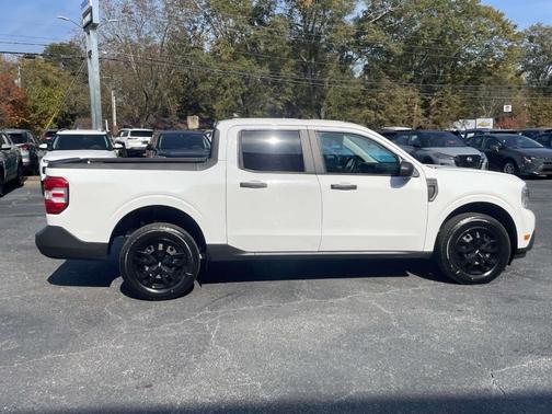 2022 Ford Maverick XL