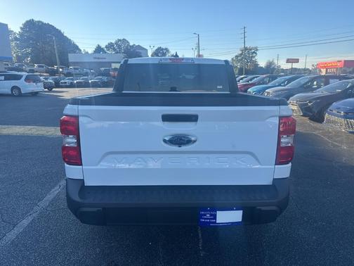 2022 Ford Maverick XL