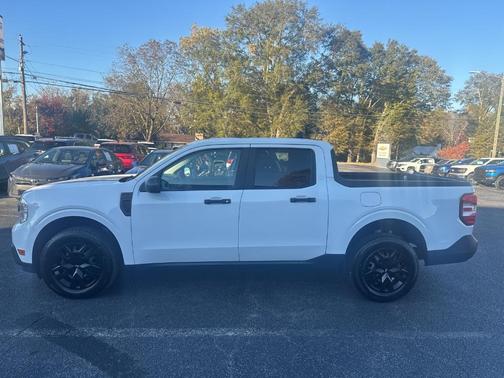 2022 Ford Maverick XL