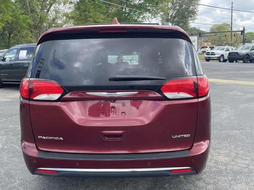 2018 Chrysler Pacifica Limited