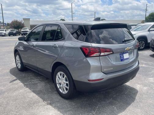 Sterling Gray Metallic 2024 Chevrolet Equinox LS