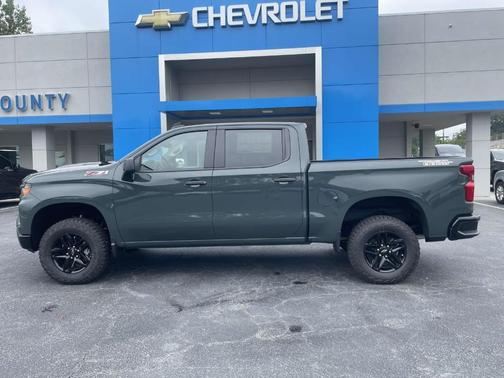 2026 Chevrolet Silverado 1500 Custom Trail Boss