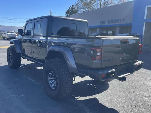 2024 Jeep Gladiator Sport
