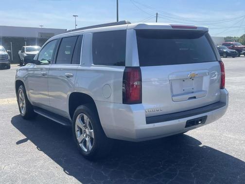 Silver Ice Metallic 2019 Chevrolet Tahoe LT